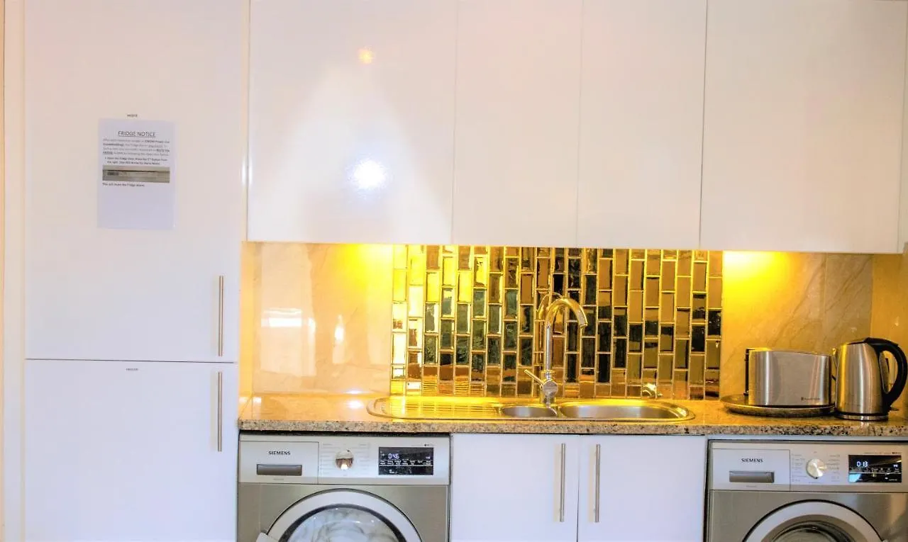 Luxury Apartment, Near V&A Waterfront And Cpt Stadium Cape Town Apartment