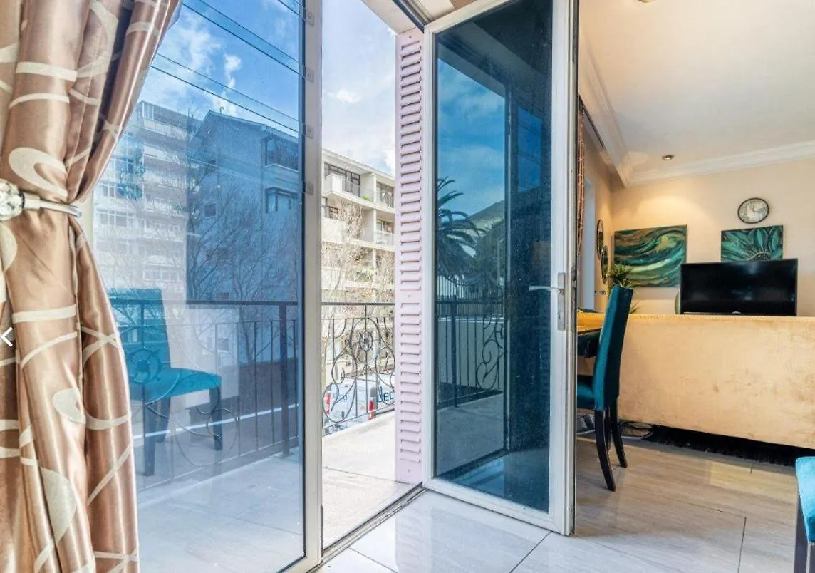 Luxury Apartment, Near V&A Waterfront And Cpt Stadium Cape Town 0*,  South Africa