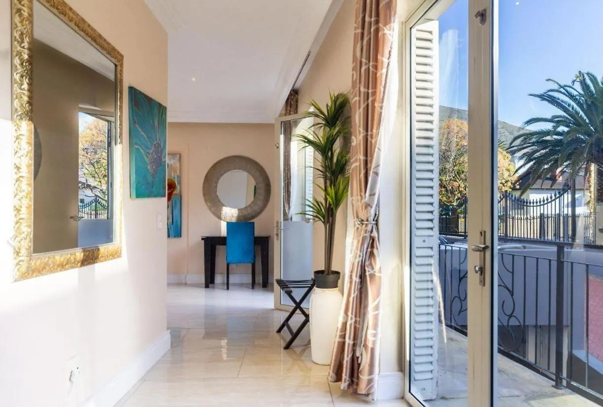 Luxury Apartment, Near V&A Waterfront And Cpt Stadium Cape Town 0*,
