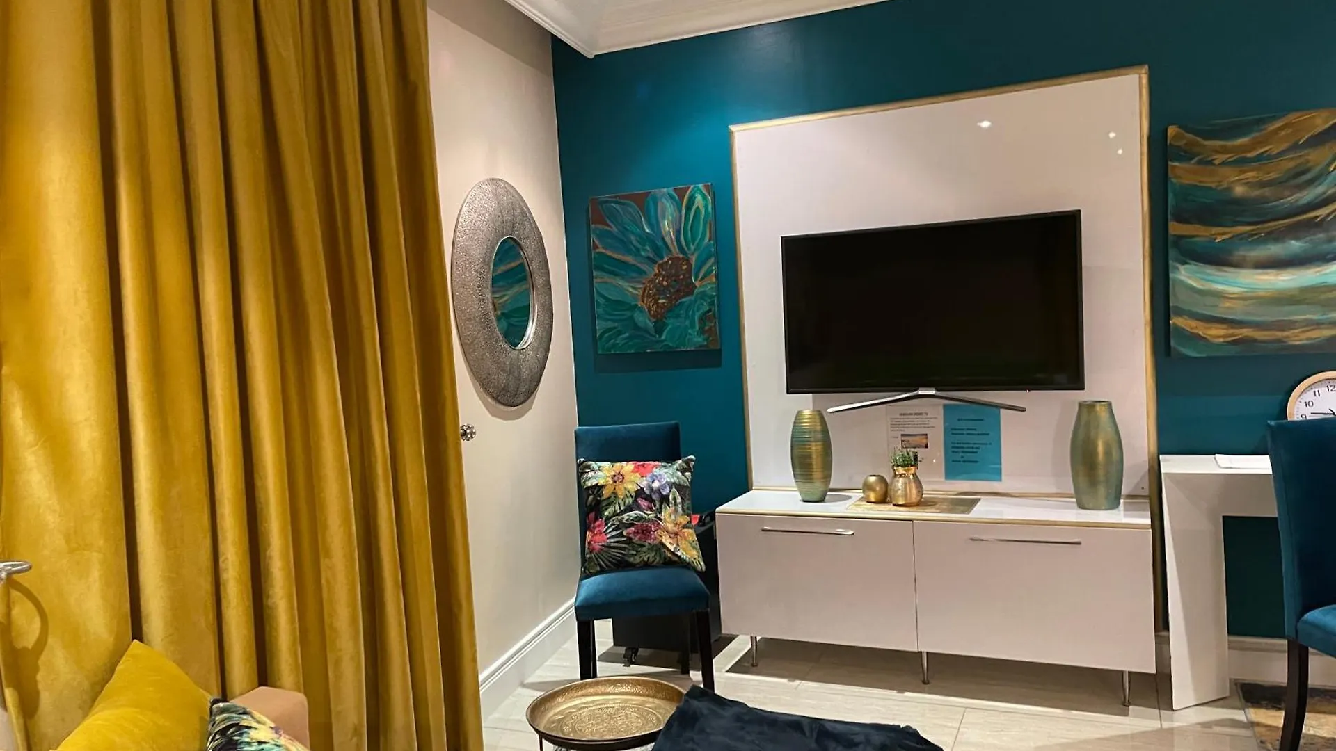 Apartment Luxury Apartment, Near V&A Waterfront And Cpt Stadium Cape Town