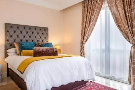 Luxury Apartment, Near V&A Waterfront And Cpt Stadium Cape Town South Africa